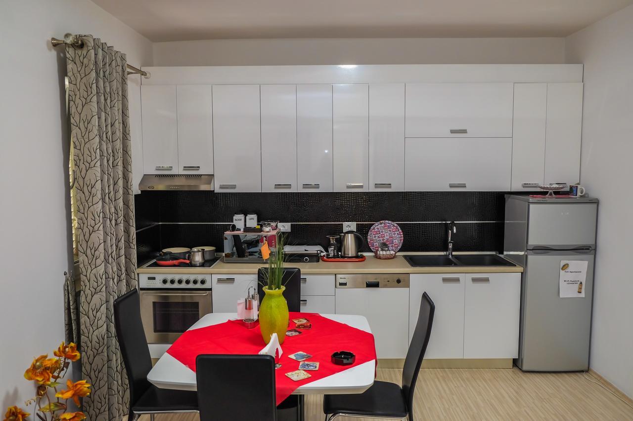 Ariadnes Apartments ティラナ エクステリア 写真